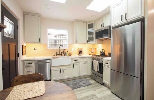 El Granada Cottage | Cozy Half Moon Bay New Build, near the beach, pet friendly, private fenced yard.