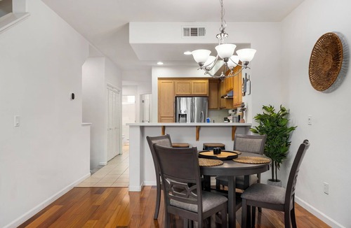 Northside Condo | Cozy Master Suite Room with Workspace in San Jose near Airport and Hospitals