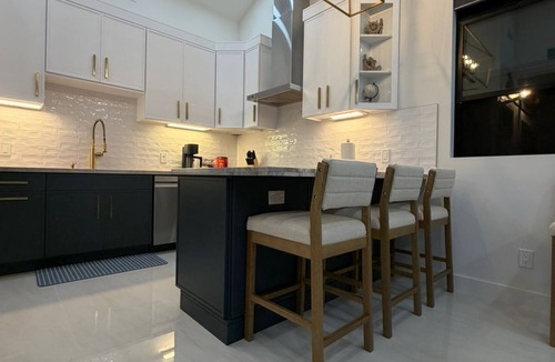 Downey House | Cozy Two bedroom house with two full bathrooms and laundry room