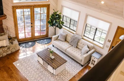 Crestline House | Crestline Luxury All-Suite Retreat with Lakeview
