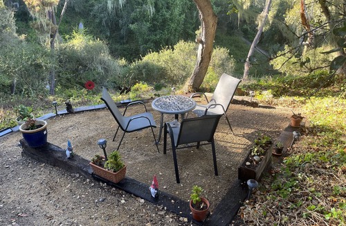 Park Hill Apartment | Cute studio apartment in Cambria, Ca