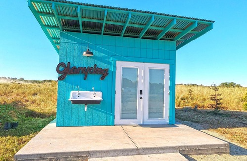 Paso Robles RV Rental | David Bowie Trailer - Vintage Airstream · glamping · Paso Robles wine country