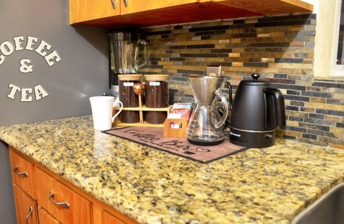 Tumwater House | Double Vision 4 Br 2.5 Ba home with WiFi, AC near Tumwater HS