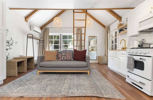 Visalia House | Downtown Retreat w/Pool & Spa, Near National Parks