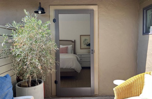 Ojai House | East End Cottage bordering Horn Canyon and The Thacher School