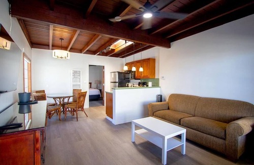 Westside Santa Cruz Hotel | Edgewater Beach Inn