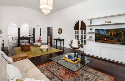 Melrose House | Edinburgh - Magical Edinburgh West Hollywood Retreat