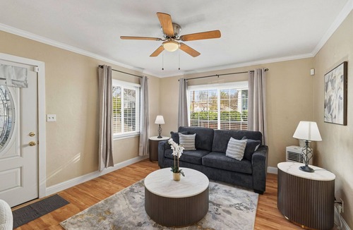 Stockton House | Enjoyable "Studio" 1-bedroom house, with AC and laundry in charming Stockton