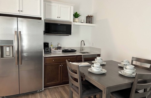 Pumpkin Center Apartment | Exceptionally cozy guest house with AC in vibrant Bakersfield
