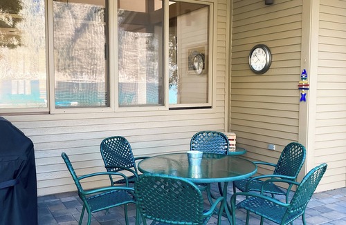 Wapato Point House | Exclusive Lakefront Getaway on Lake Chelan's Wapato Point