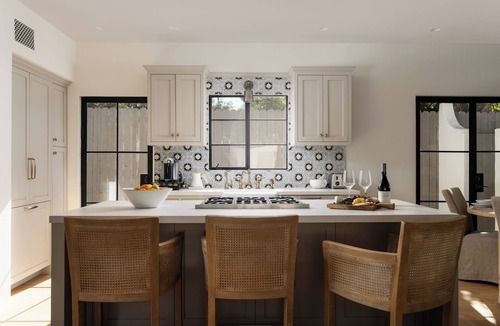 Montecito Cottage | Experience luxury at Cabana de Laurel in Montecito, a serene cottage for four.
