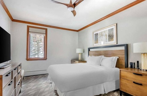 Peak 9 Resort | Experience the Ultimate Family Mountain Escape at Valdoro Mountain Lodge- 2 Bd.