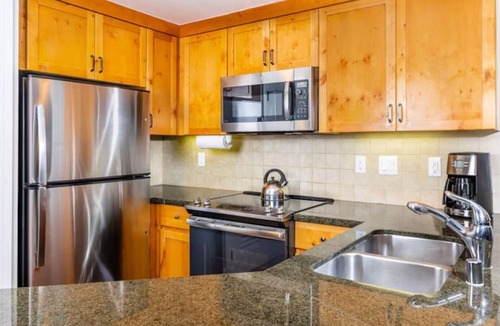 South Lake Tahoe Resort | Experience the Best of Tahoe at Marriott’s Timber Lodge- 1 Bedroom Villa