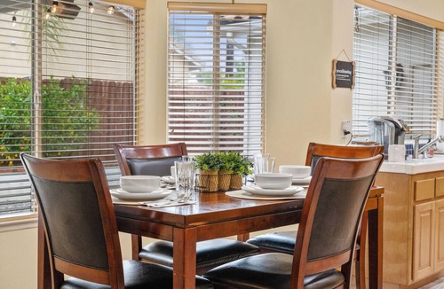 Ramona Cottage | Explore Ramona's Vineyards: Tranquil Home w/Yard