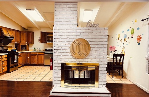 East San Jose House | Fabulous 5-bedroom house in San Jose perfect for your stay