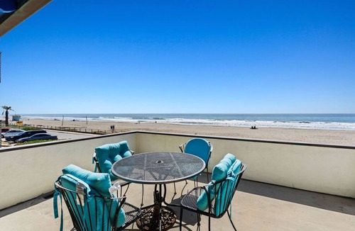 Rio del Mar House | Fabulous Views of the Ocean!