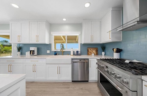 La Mesa House | Family Hilltop luxe retreat with breathtaking view
