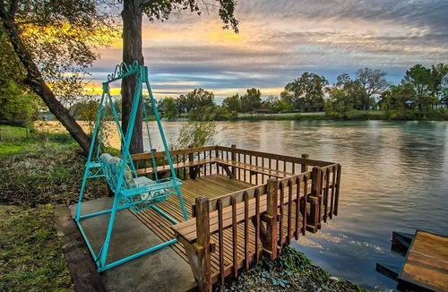 Cascade House | Fisherman's Paradise