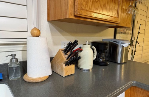 Madera House | Full 3-Bdrm home, EV charger & space to park anything.