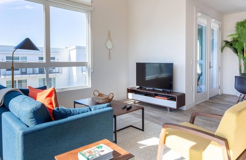 NoHo Arts District Apartment | Furnished 2BR in North Hollywood w/ Gym + Parking