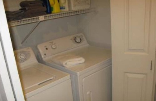 Leavenworth Condo | G-3 Condo-Ensuite-Modern-Golf view