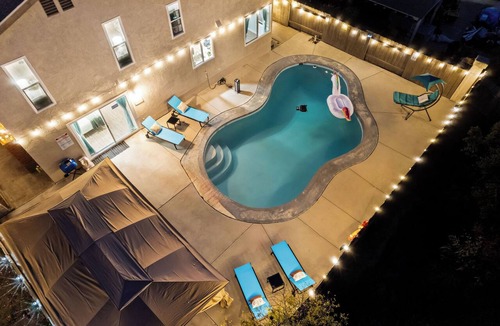 Rancho Penasquitos House | Garage, Pool, King Bed, Gated Yard in Rancho Penasquitos