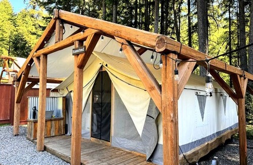 Idleyld Park RV Rental | Glamping! Luxury Family Size Tent, Douglas County, Oregon
