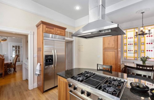 Haight-Ashbury Condo | Gorgeous Victorian Flat