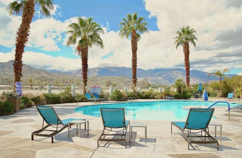 Cathedral City Hotel | Hampton Inn & Suites Cathedral City