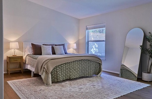 Ellensburg House | Happy's Hideaway, Downtown, Hot Tub, Sleeps 12
