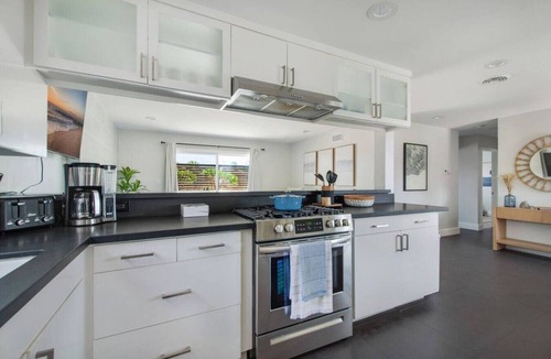 Huntington Beach House | Harbor Isle Beauty - Minutes To Huntington Beach