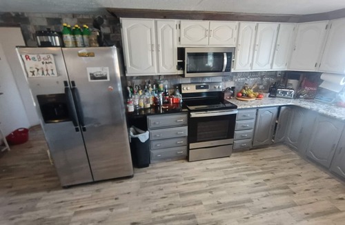 Beatty Cabin | Haunted 3-bedroom Mining Cabin, only 8 miles from Death Valley Park - Beatty, NV