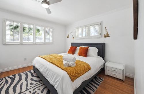 Encino Village House | Heated Pool Oasis Close to Attractions