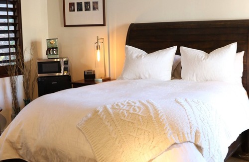 Novato Bed & Breakfast | High-End Private Suite with Deck & Mountain Views in Prime Marin County Location