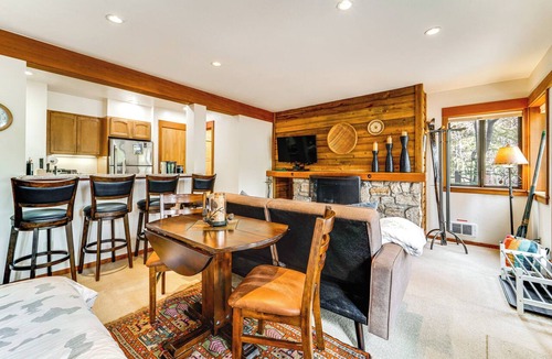 Tahoe Woods Condo | Hike, Sled & Ski! Cozy Tahoe City Condo w/Hot Tub