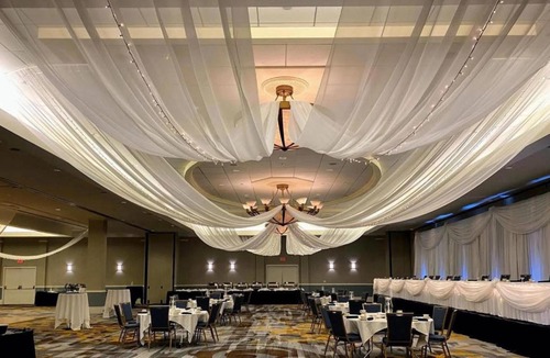 College Avenue Historic District Hotel | Hilton Appleton Paper Valley