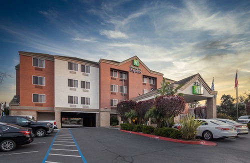 Castro Valley Hotel | Holiday Inn Express Castro Valley, an Ihg Hotel