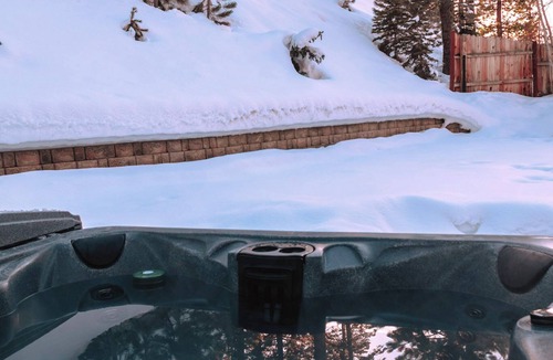 Upper Kingsbury House | Hot tub, close to trails, 5 minutes from Heavenly! Welcome to Stonepine House