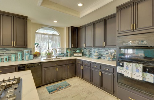 North Valley House | Hot Tub! Extended Escape 9 Mi to Oceanside Beach