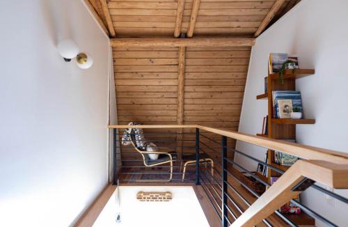 Ashford House | Hot Tub, Sauna, Cold Plunge - 1 mile from Rainier NP - Sleeps 8