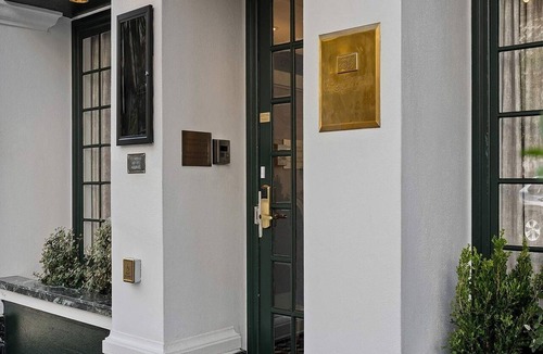 Fillmore District Condo | Hotel Room Performing Arts Venues Theater Lover!