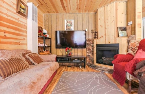 South Lake Tahoe House | House at Center of Lake Tahoe, Available for the winter Holidays and Ski Lease