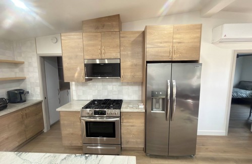 Bostonia House | House in El Cajon with AC + 75 inch TV for relaxing stays
