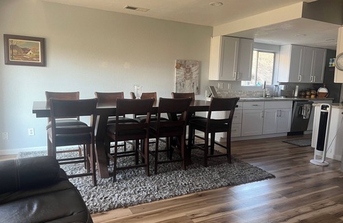 Lemon Cove House | House on Hill Top. Great views. A peaceful getaway! With Pickleball court!