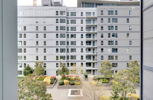 Northwest Bellevue Apartment | Ideal Bellevue 1BR w/W/D & Roof, near Downtown Park, by Blueground
