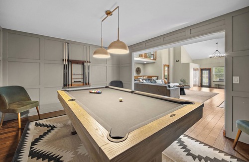 Colorado Springs House | INDOOR 44ft HEATED POOL,6BR 4BA,HOT TUB wPIKES PEAK VIEWS,POOL TABLE, SLEEPS 20!
