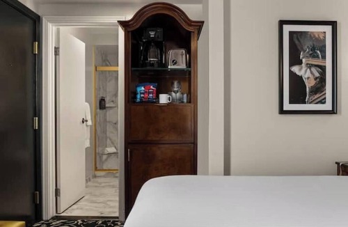 Fillmore District Resort | Inn @ The Opera Hotel Room