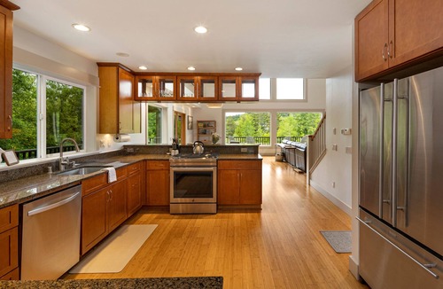 Friday Harbor House | Island Escape with Comfort and Privacy -Margo House