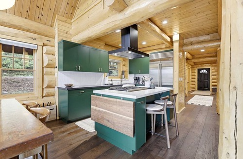 Bear Valley Cabin | Japandi Style Log Cabin with Sauna-Inspired Tub and Ski Access, Bear Valley California