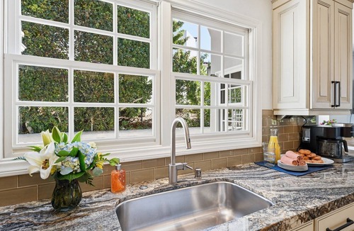 Country Club House | La Jolla Lifestyle Villa with Pool, Spa & Sports